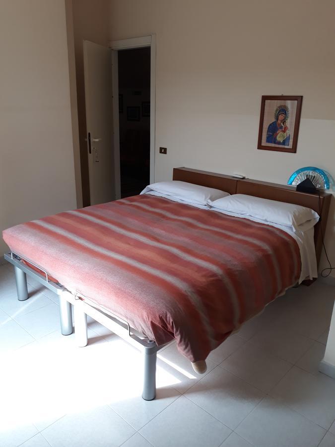 Hotel Molteni Veduggio con Colzano Exteriör bild