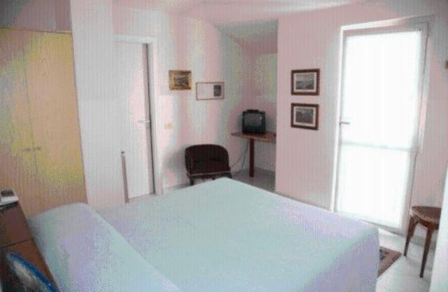 Hotel Molteni Veduggio con Colzano Exteriör bild